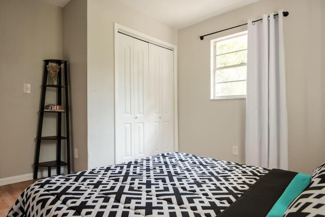 **Tampa Urban Convenience ** Villa Exterior photo